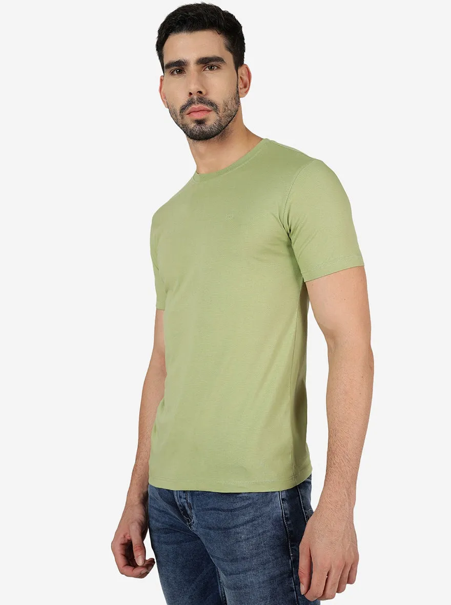 Pista Green Solid Slim Fit T-Shirt | JadeBlue