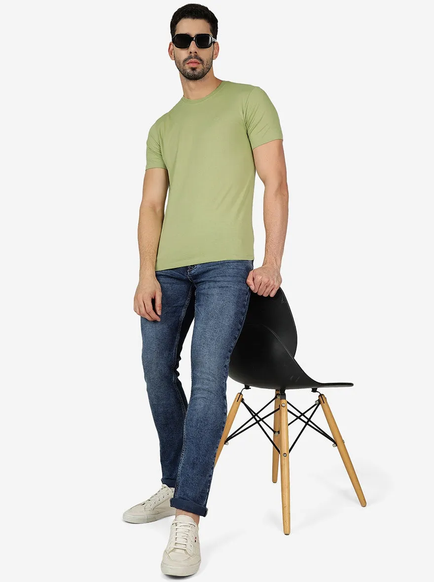 Pista Green Solid Slim Fit T-Shirt | JadeBlue